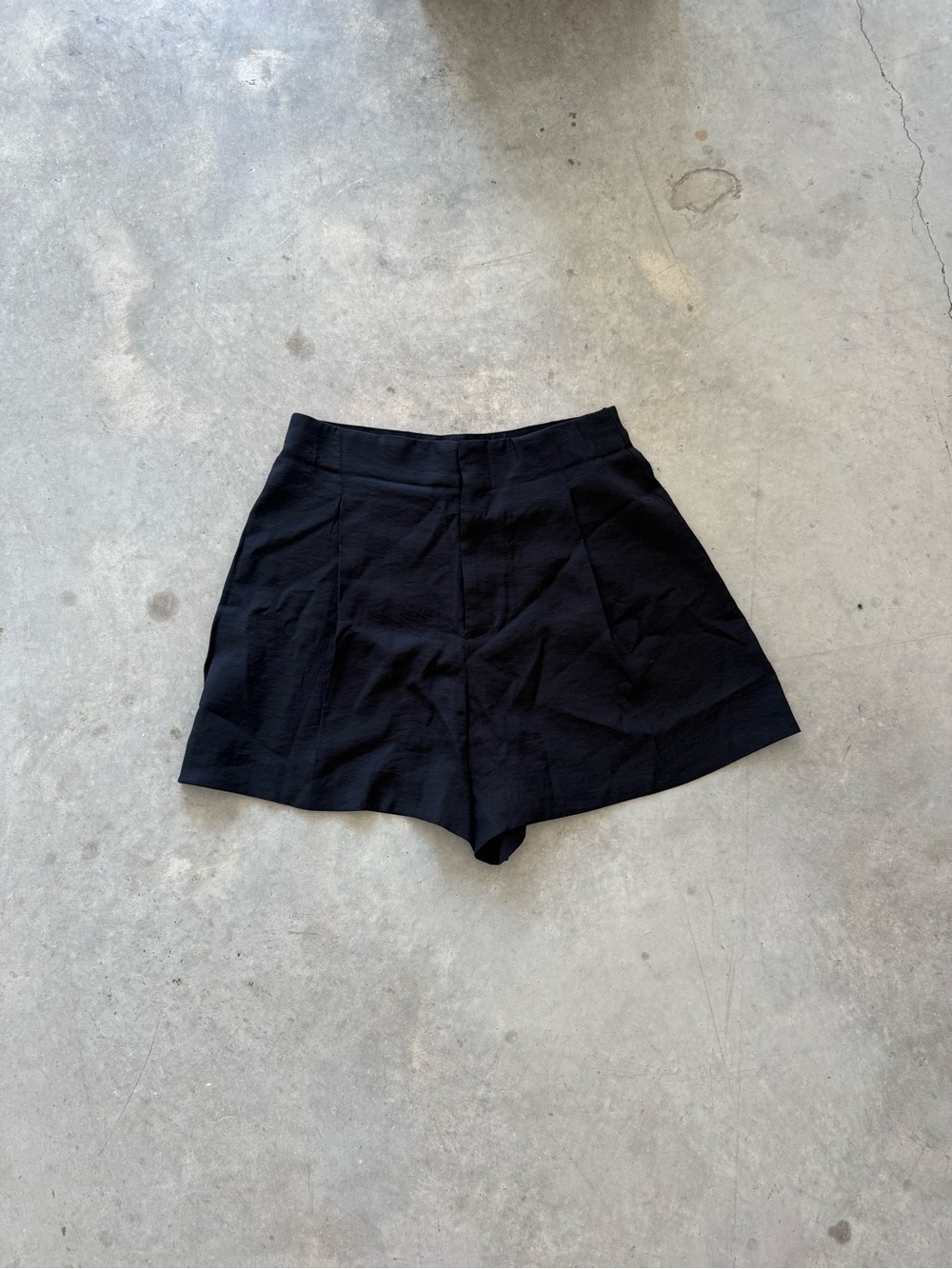 Zara Black High-Waist Tailored Shorts
